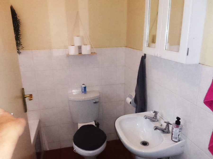 3 Bedroom Property for Sale in Azalea Park North West
